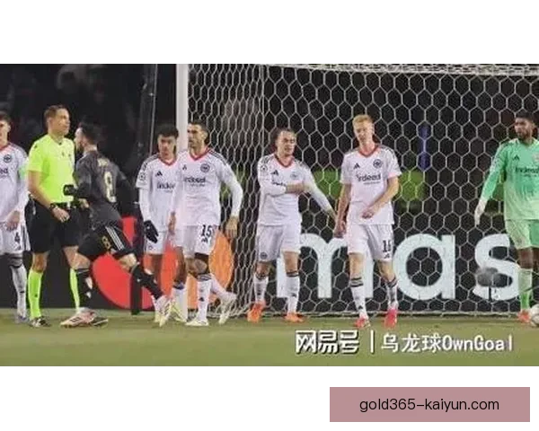 德甲夏季转会窗闭幕，多支球队引入新星，竞争愈加激烈值得关注