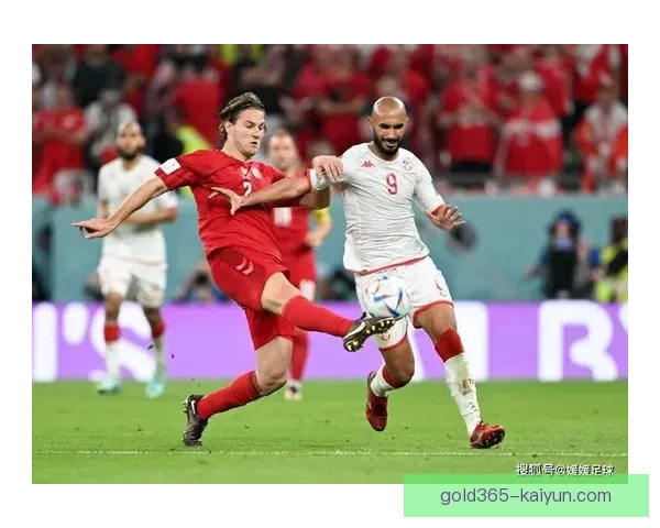 哥伦比亚队近期高压逼抢战术执行坚决，防守端表现稳健